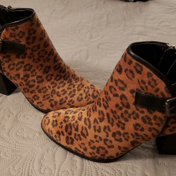 libby. edelman Shoes - Libby Edelman Cheetah ankle boots